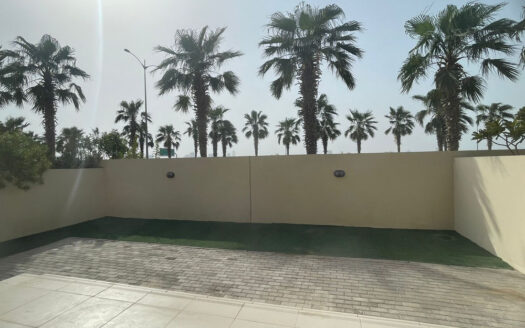 Elegantly villa 3 Bedroom and maid Room