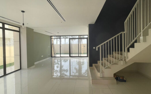 Elegantly villa 3 Bedroom and maid Room