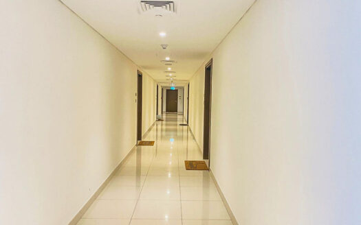 Luxury and bright 1 Bd Park Point C